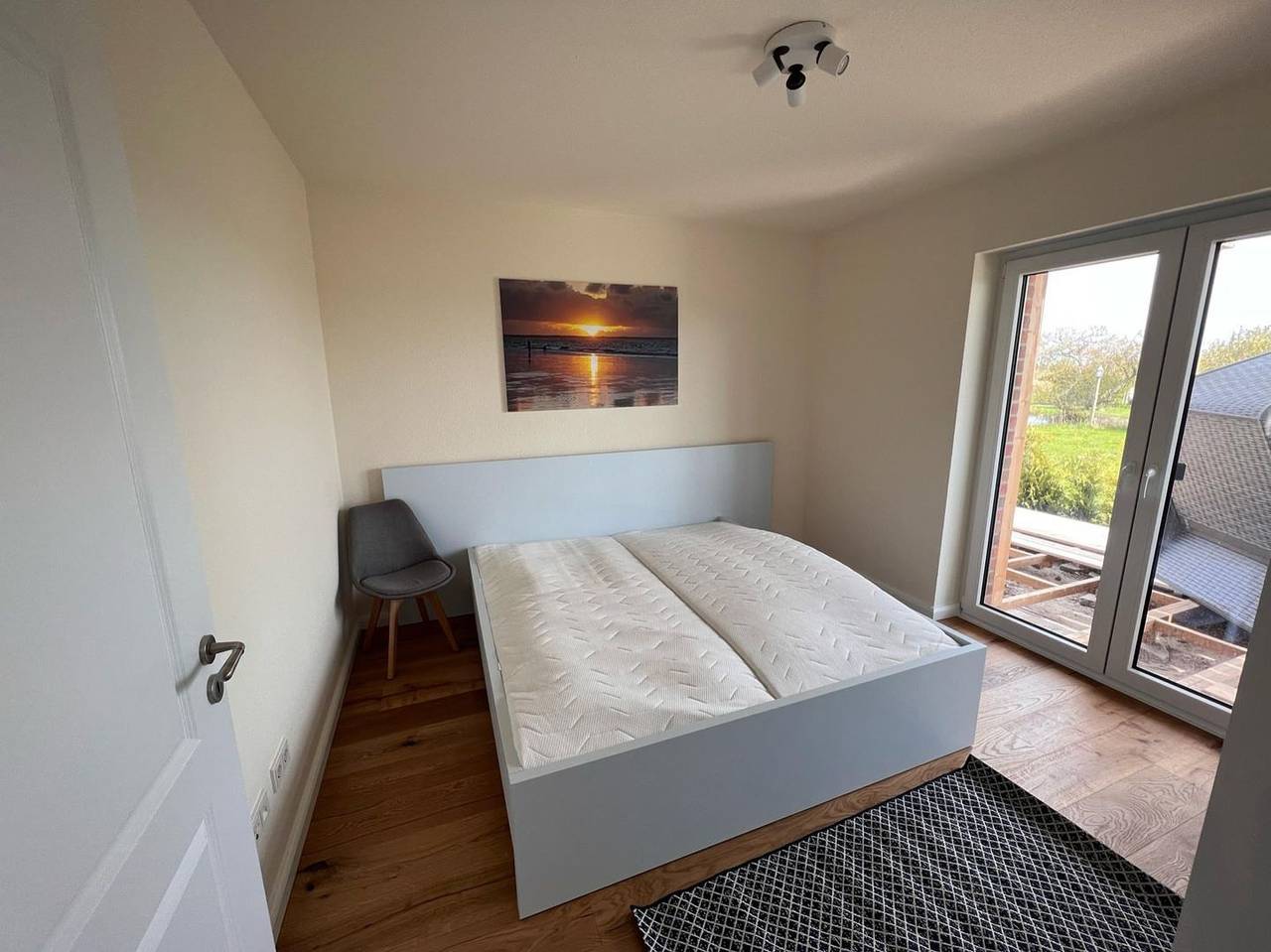 Ganze Wohnung, Strandnah - Hunde willkommen - Whirlpool - Sauna - Garten eingezäunt in Neßmersiel, Dornum