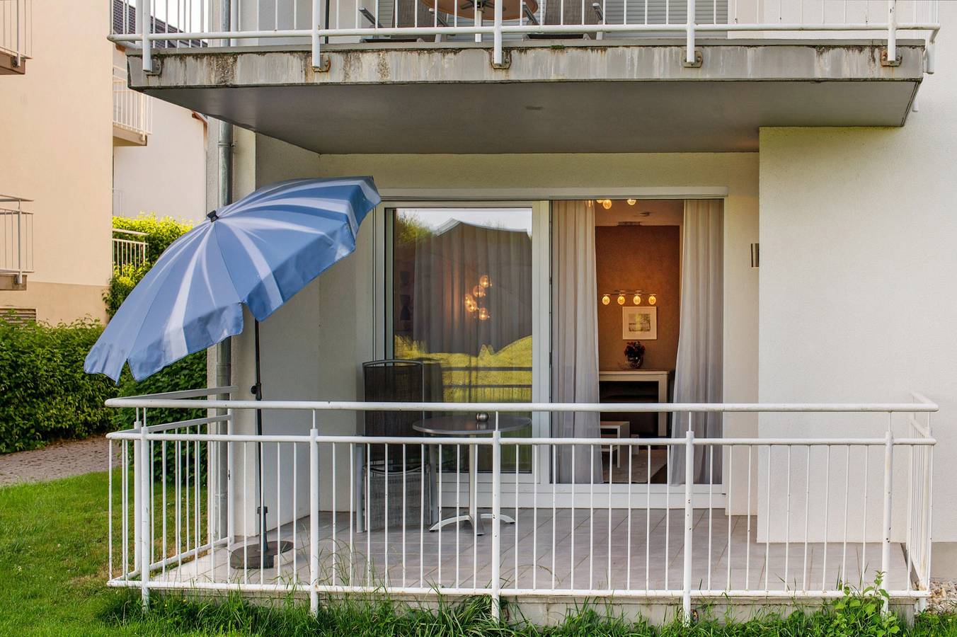 Ganze Wohnung, Schicke Ferienwohnung am Golfplatz in Bad Bellingen, Südschwarzwald