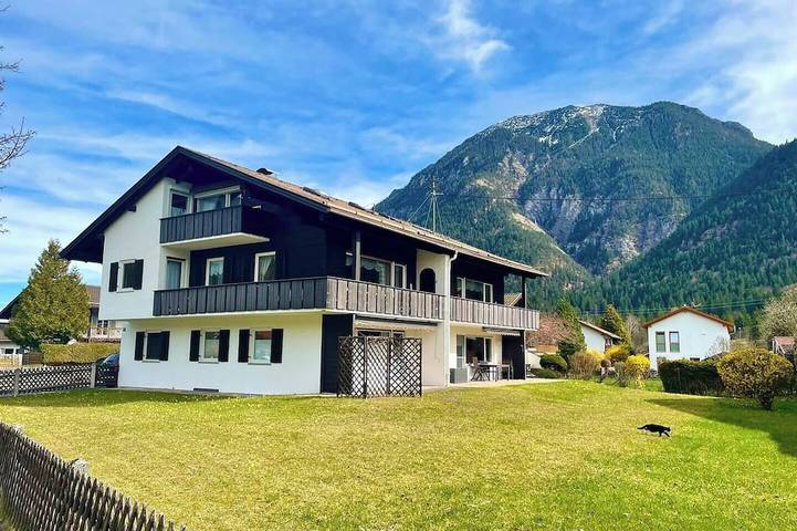 Ferienwohnung für 4 Personen, mit Garten in Farchant