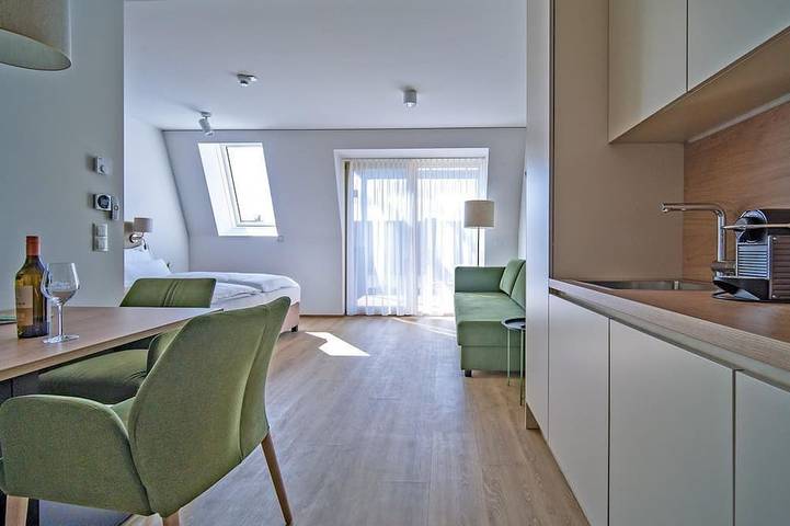 Ferienhaus für 2 Personen, mit Balkon und Pool, mit Haustier