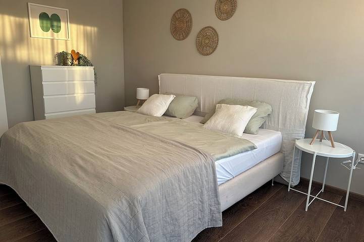 Ferienwohnung für 3 Personen, mit Terrasse und Garten, mit Haustier in Düsseldorf und Umgebung - 2