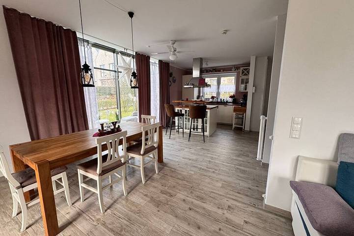 Luxus-Ferienhaus für 6 Personen, mit Garten und Terrasse, mit Haustier