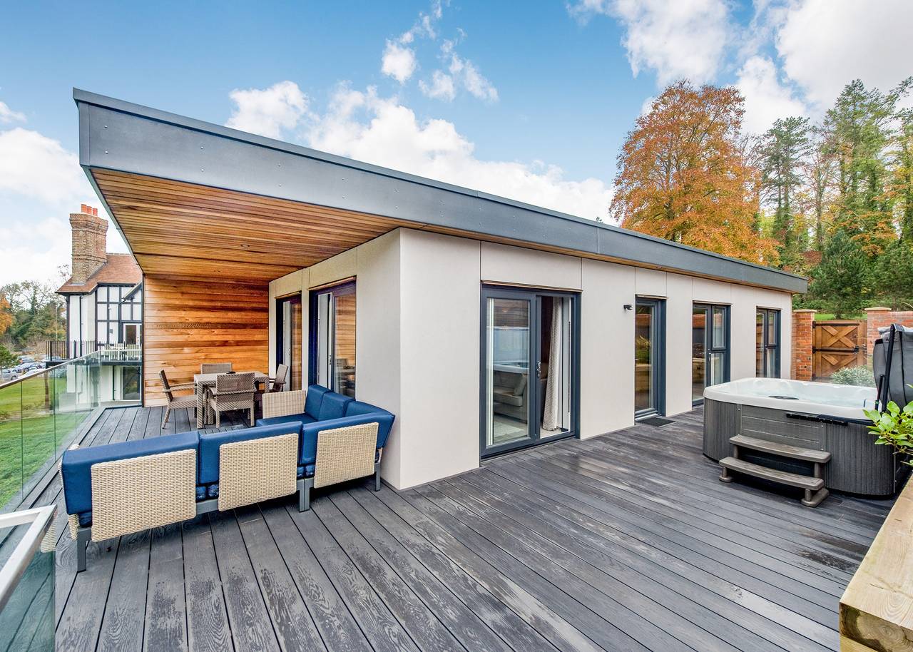 Mill Pond Premier in Crowmarsh, North Wessex Downs