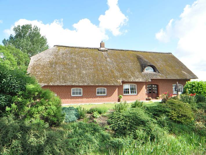 Ferienwohnung für 4 Personen, mit Terrasse und Garten