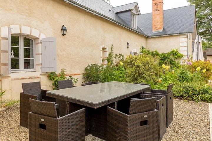 Location de vacances pour 6 personnes, avec jardin et terrasse, animaux acceptés à Sainte-Maure-de-Touraine - 4
