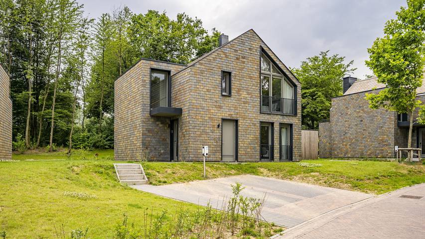 Villa für 8 Personen, mit Balkon
