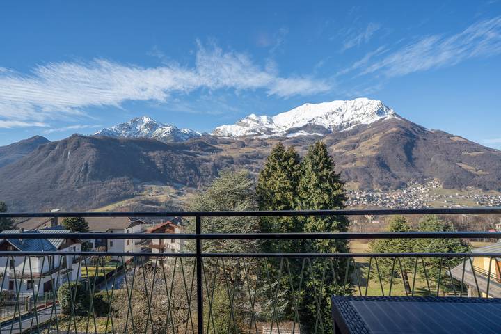Ferienwohnung für 5 Personen, mit Ausblick und Balkon - 1