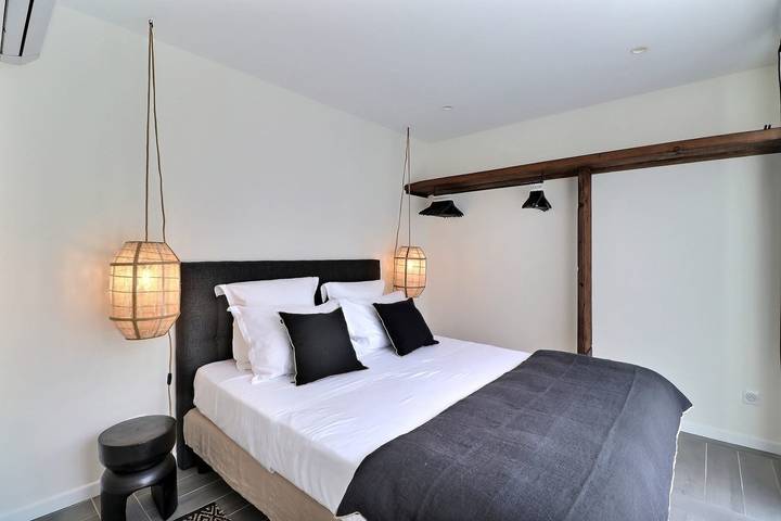 Ferienwohnung für 2 Personen, mit Garten und Whirlpool sowie Terrasse in Aix-en-Provence - 4