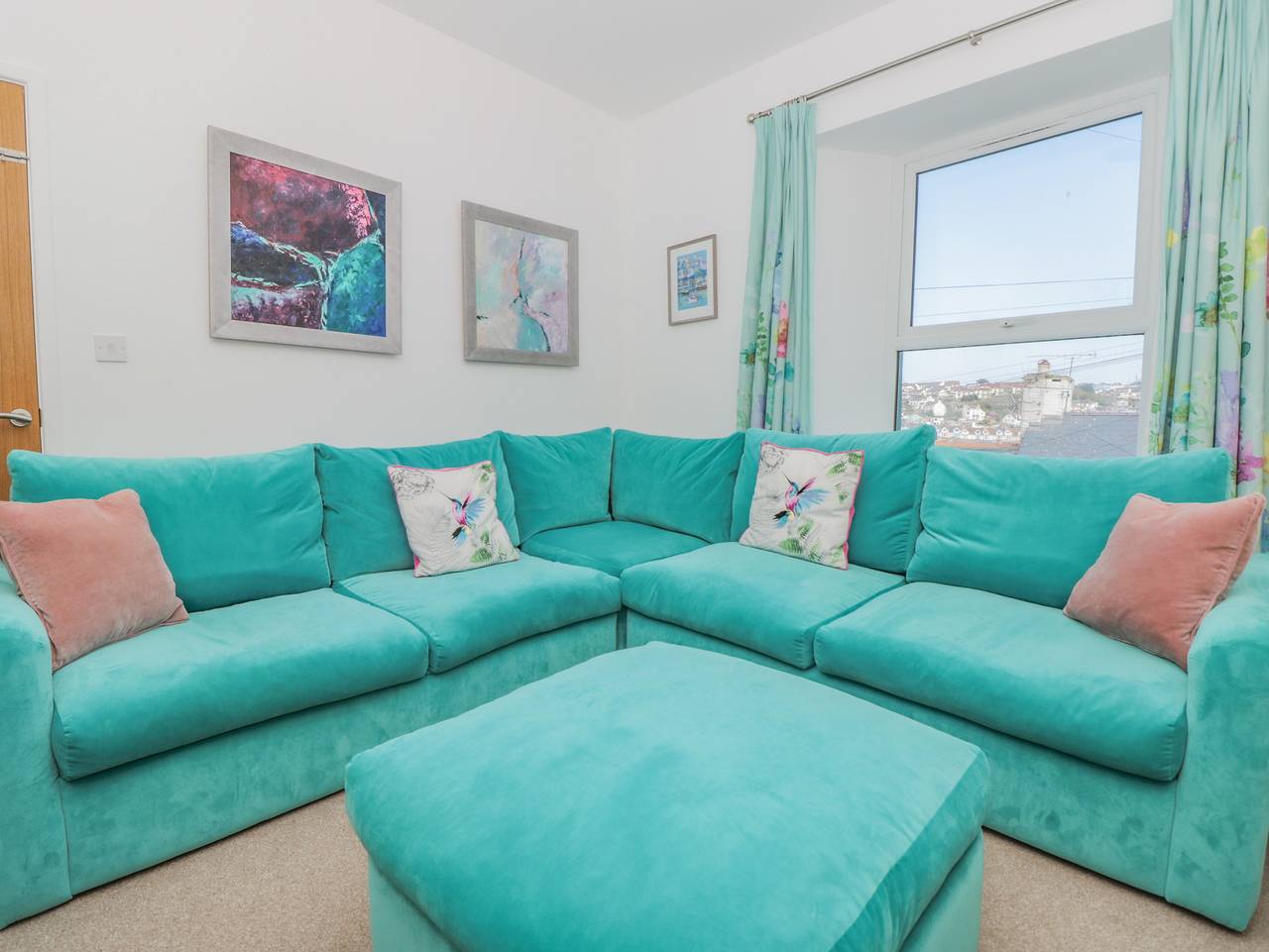 2 North Furzeham Road in Brixham, Torbay