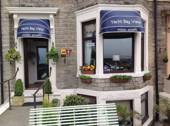 Bed and breakfast for 2 people, with Terrace in Morecambe