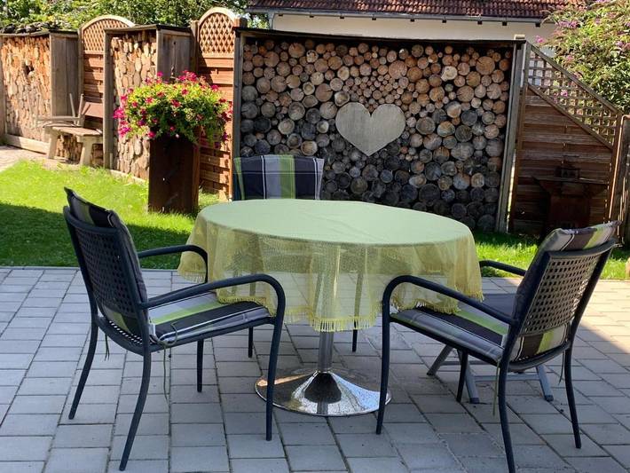 Ferienwohnung für 2 Personen, mit Balkon und Terrasse sowie Garten und Ausblick in Weilheim in Oberbayern - 4