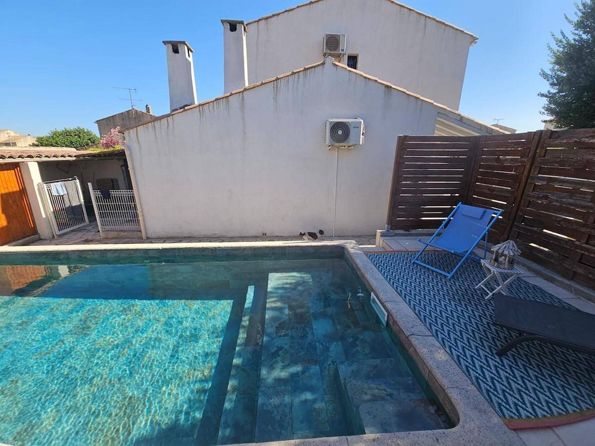 Villa Petite Camargue piscine bali au sel climatisation 15min plages 3 chambres in Marsillargues, Côte méditerranéenne (France)