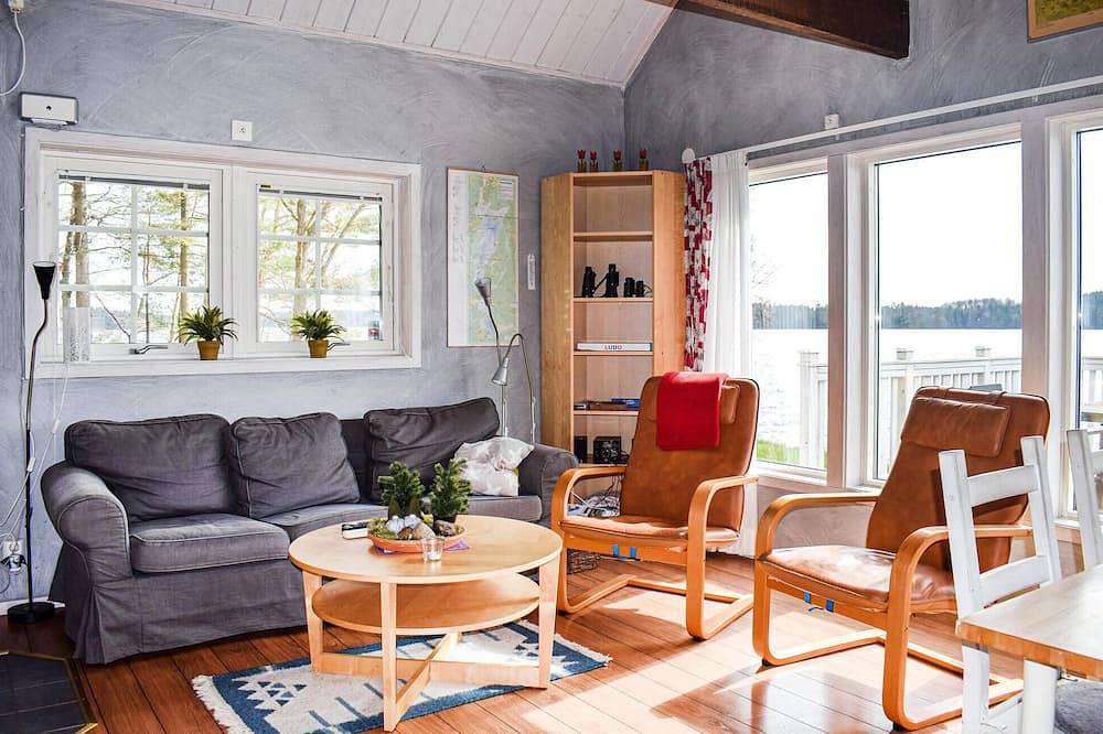 Cozy home in Hyltebruk with sauna in Hylte, Halland