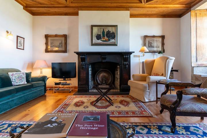 Villa para 13 pessoas, com varanda e jardim no Vale do Douro