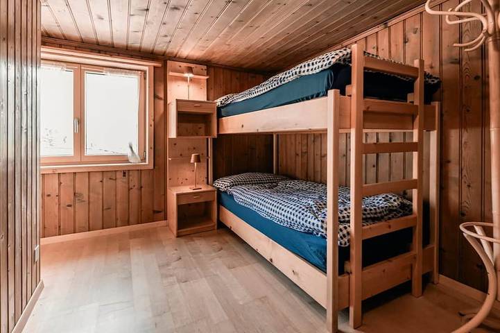 Gîte pour 5 personnes, avec Balcon à Malans - 2
