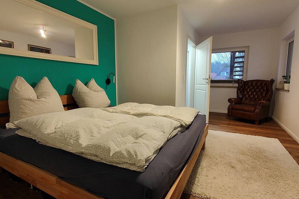 Ganze Wohnung, Einliegerwohnung 350m vom See in Westensee, Rendsburg-Eckernförde