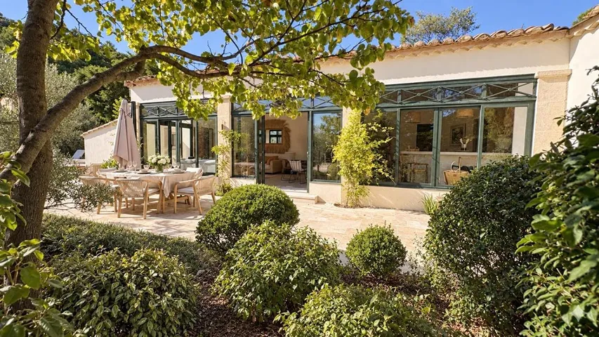 Holiday home for 6 people, with view and pool as well as garden - 1