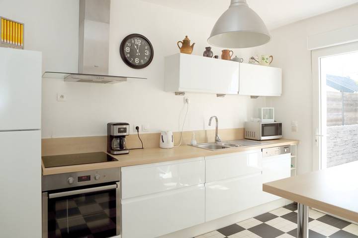 Gîte pour 9 personnes, avec jardin et terrasse, animaux acceptés à Plouarzel - 4