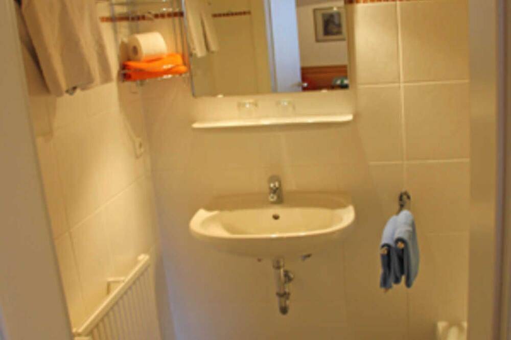 Double room - Guesthouse Schiffmann in Bavarian Alps