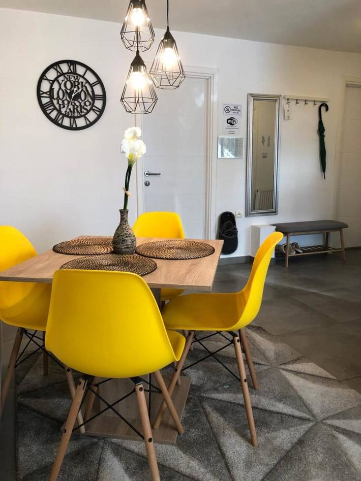 Gîte pour 5 personnes, avec vue, adapté aux familles à Osijek - 2