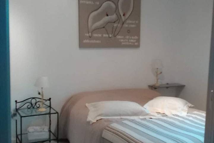 Gîte pour 6 personnes, avec jardin et terrasse à Castelnou - 2