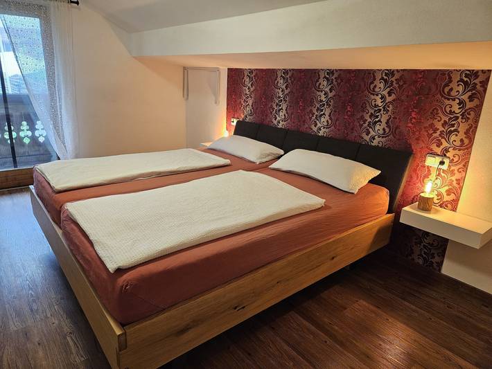 Ferienwohnung für 6 Personen, mit Balkon und Terrasse sowie Garten und Seeblick im Pfaffenwinkel - 3
