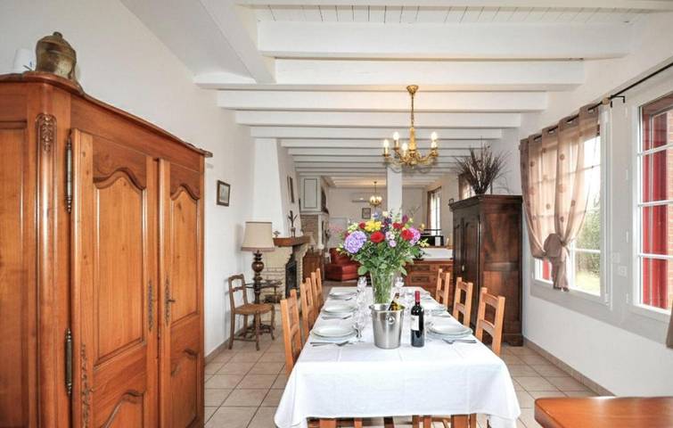 Location de vacances pour 10 personnes, avec piscine dans Saint-Amans-Valtoret - 3