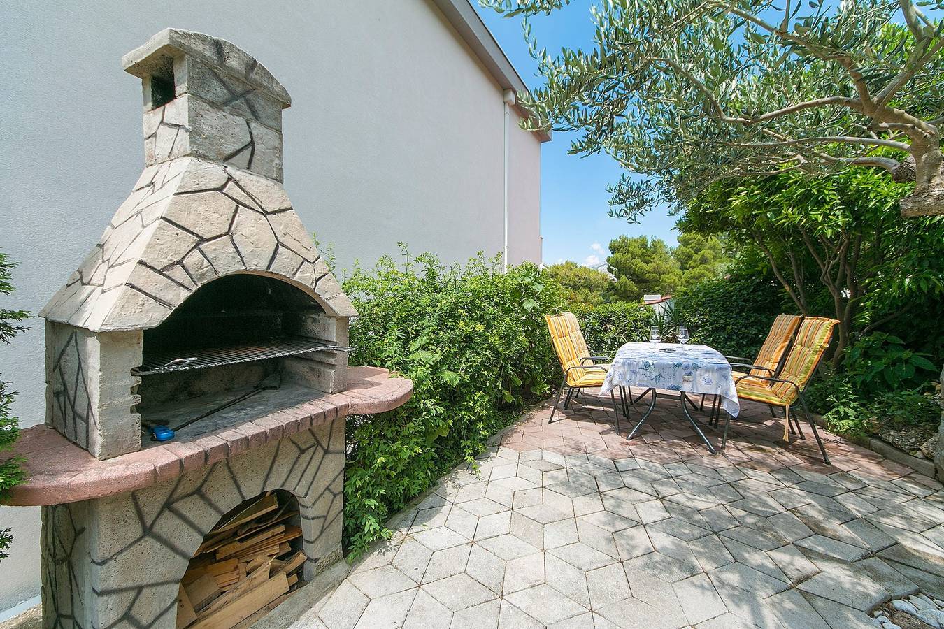 Ganze Wohnung, Studio flat with terrace Brela, Makarska As-20778-a in Brela, Makarska Riviera