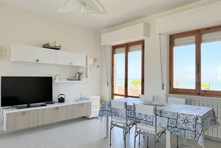 Entire apartment, P095 - Porto Recanati, new three-room apartment with large terrace overlooking the sea in Porto Recanati, Adriatic Coast Marken