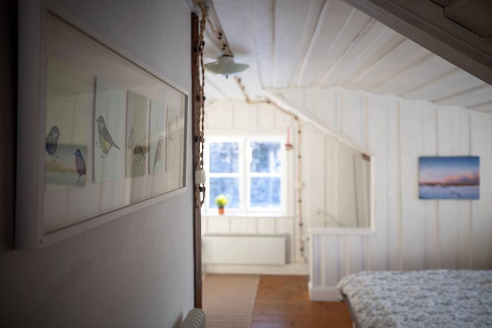 Naturidylle am Nationalpark - Holzhaus mit Kamin, Sauna, Alleinlage + viel Platz in Gästrikland