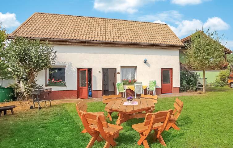 Ferienhaus für 5 Personen, mit Terrasse in Luckow