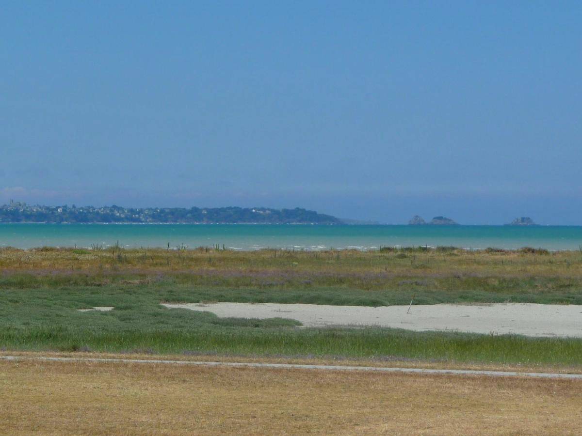 Double Room with Sea View in Hirel, Baie du Mont-Saint-Michel
