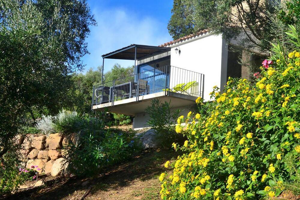 Villa de charme Porto-Vecchio, piscine chauffée avec vue mer 180º in Porto-Vecchio, Parc naturel régional de Corse