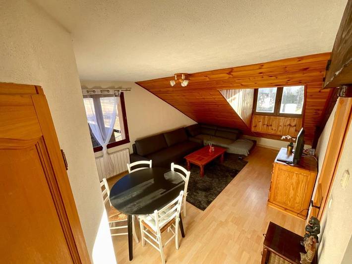 Appartement de vacances pour 4 personnes, avec vue et jardin