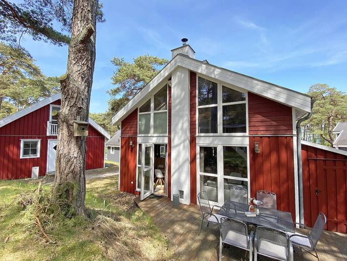 Ferienpark für 7 Personen, mit Terrasse und Whirlpool sowie Sauna, mit Haustier auf Rügen - 3