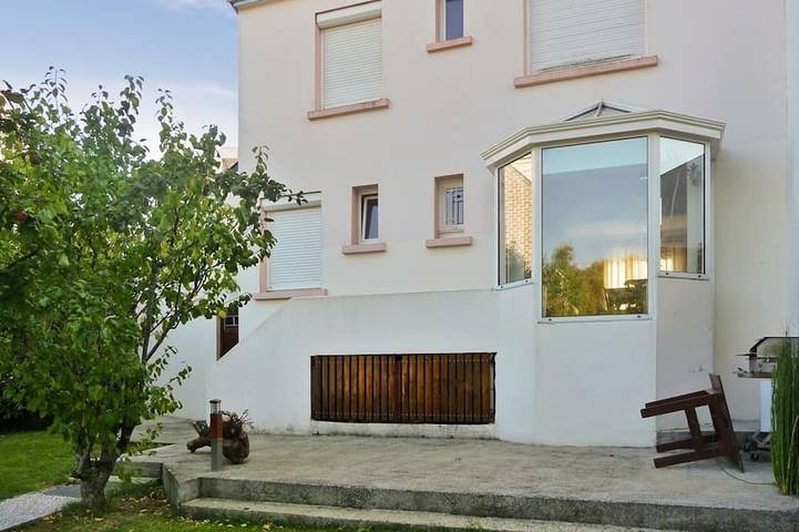Casa de vacaciones para 6 personas, con terraza y jardín - 1