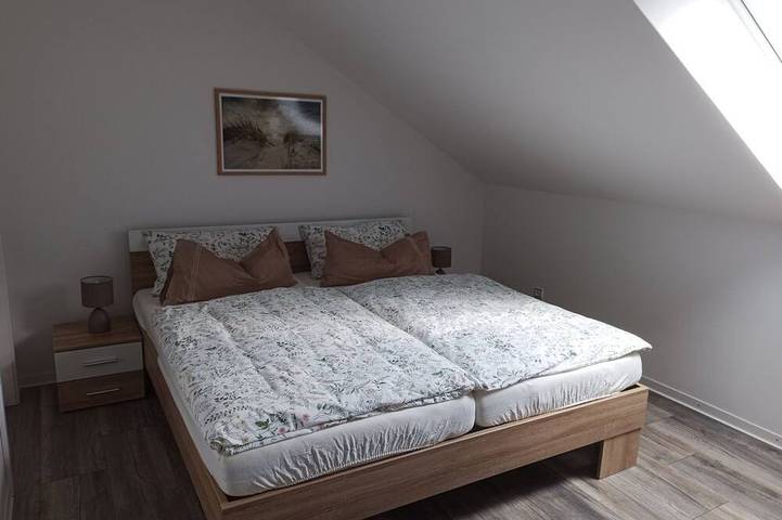 Ferienwohnung für 2 Personen, mit Balkon in Wiesmoor - 2