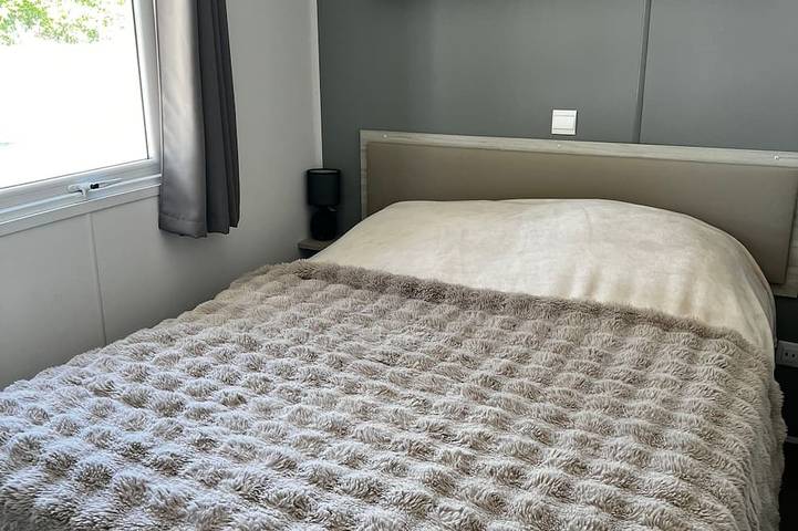 Camping pour 4 personnes à Saint-Palais-sur-Mer - 2