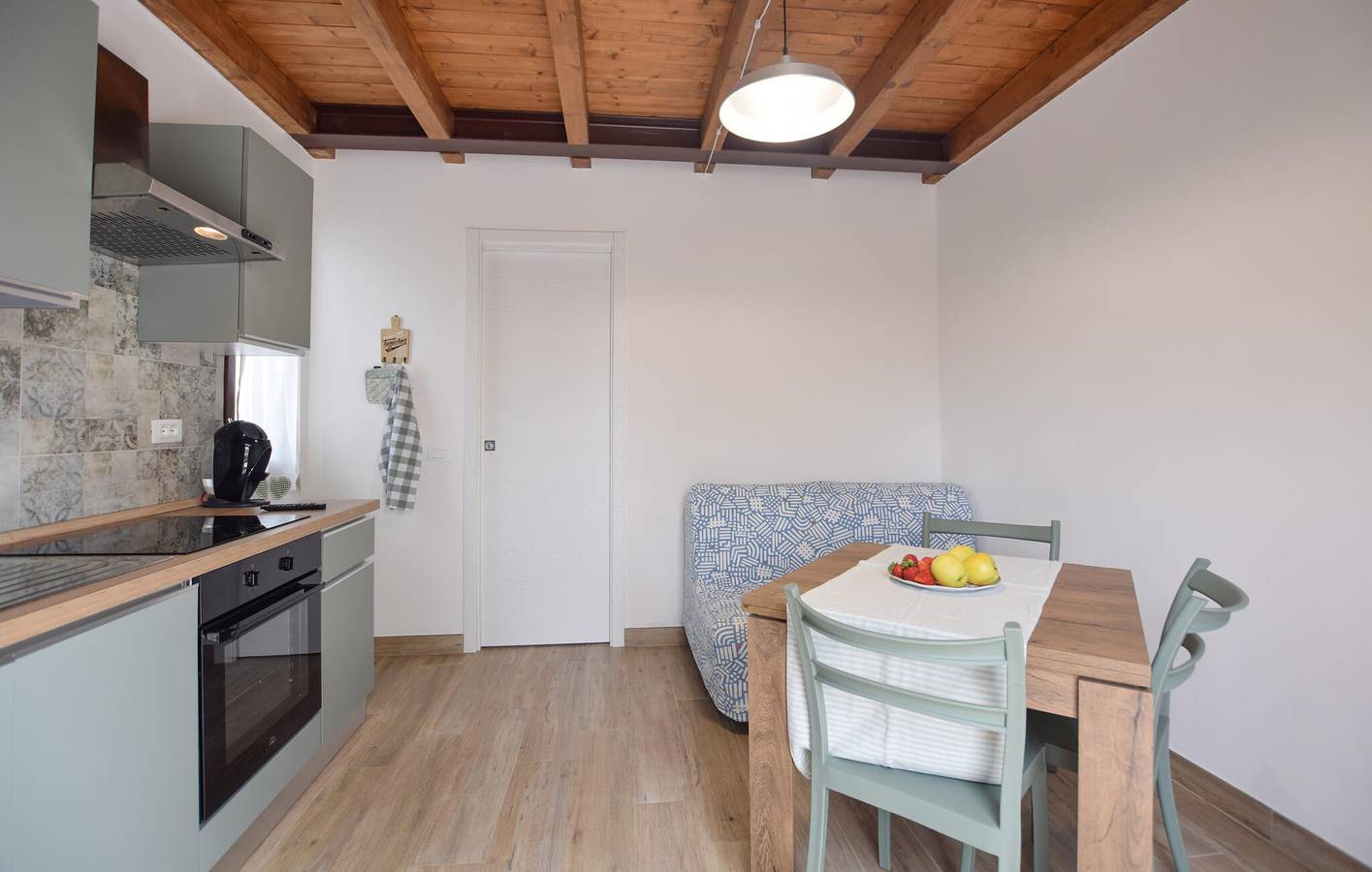 Appartement de vacances entier, Appartement confortable près du centre-ville avec WiFi et parking in Santo Stefano di Magra, Parc naturel régional de Montemarcello-Magra-Vara