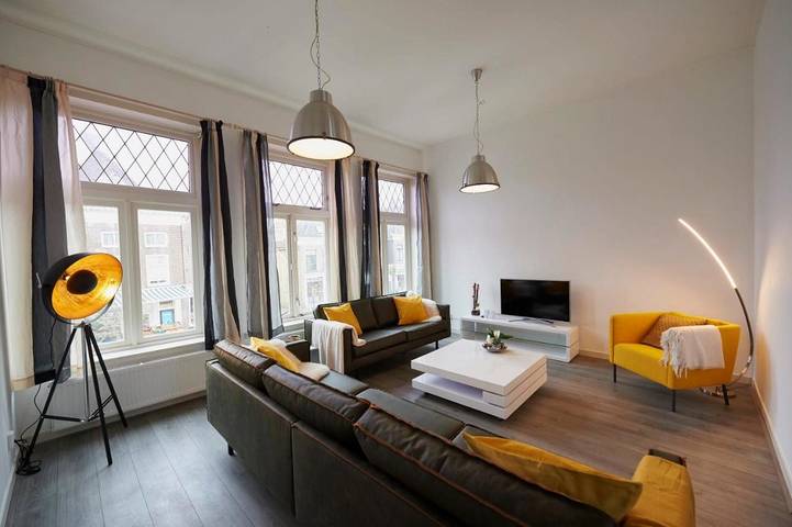 Vakantiewoning voor 6 personen, with Balkon and Terras as well as Uitzicht in Harlingen