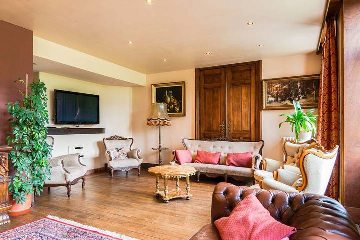 Château pour 60 personnes, avec terrasse et jardin dans Grand Est - 2