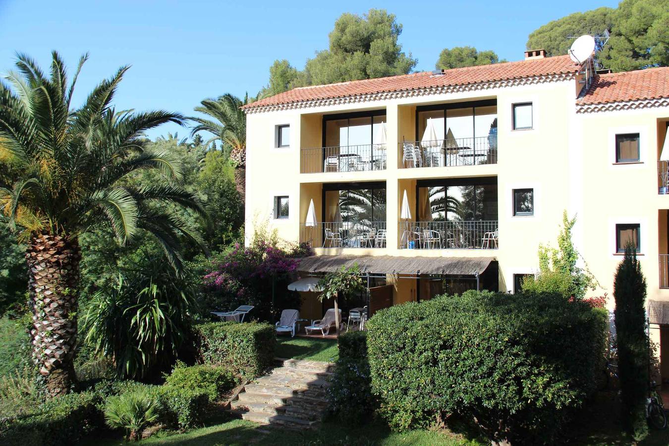 Apartamento vacacional entero, Apartamento de vacaciones con balcón  in Rayol-Canadel-sur-Mer, Costa mediterránea (Francia)