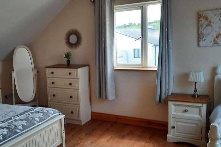 Tranquil Retreat at Ailt Cottage- Sleeps13 in Glenties, County Donegal