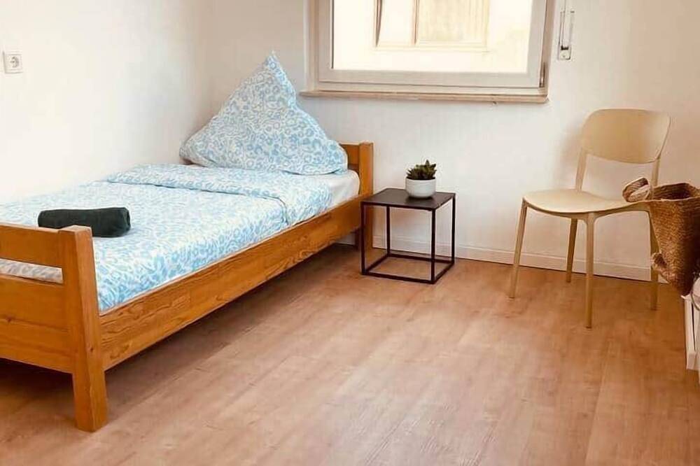 Ganze Wohnung, Odw homes - Große Wohnung mit vier Schlafzimmern in Weinheim, Kurpfalz