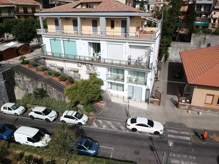 Appartamento per 6 persone, con balcone a Zafferana Etnea