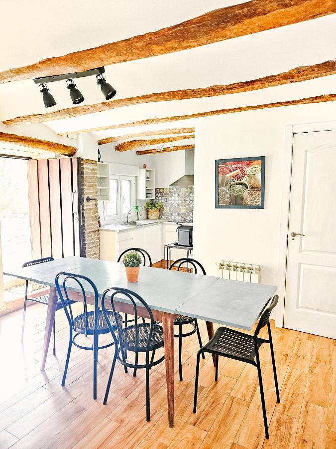 Apartamento para 6 personas, con Terraza en Teruel