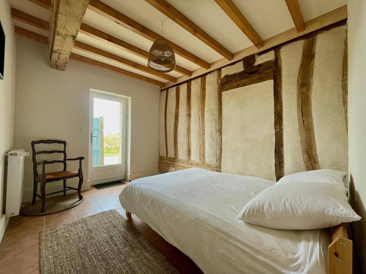Three-Bedroom Home in Le Mas-d'Agenais, Région de Marmande