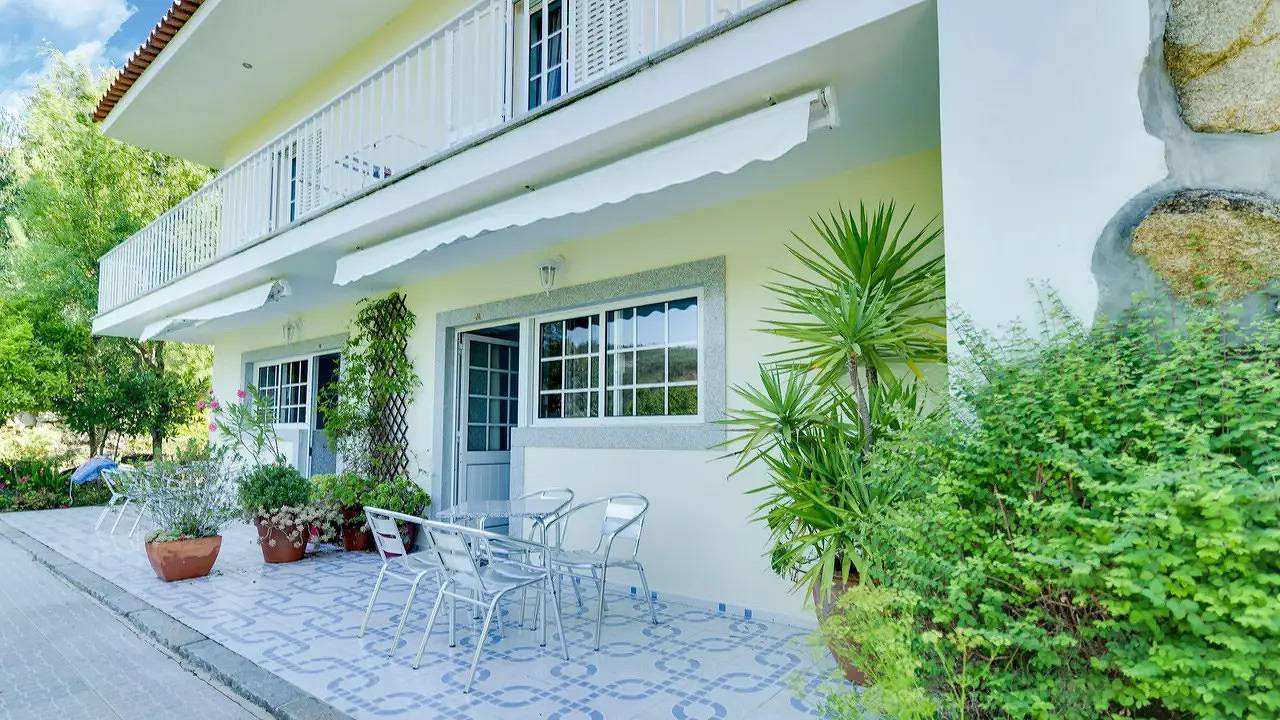 Villa para 2 pessoas com terraço in Penafiel, Distrito do Porto