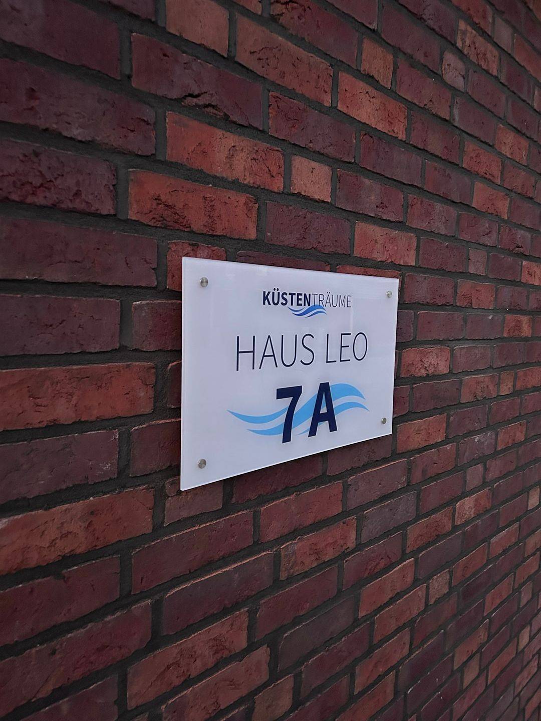 Ferienhaus Leo Fedderwardersiel – Sauna, Hund, Strand 200m in Fedderwardersiel, Butjadingen