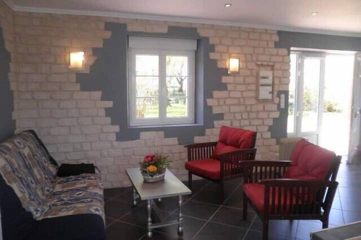 Geräumiges Ferienhaus + Garten, Parkplatz in der Nähe. Landung Strand / Hafen in Carentan les Marais, Saint-Lô und Umgebung